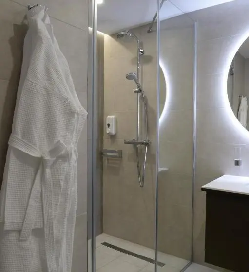 اتاق لوکس, Premier Hotel Miskolc