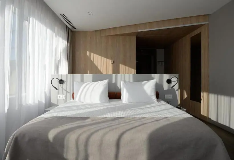 اتاق لوکس, Premier Hotel Miskolc