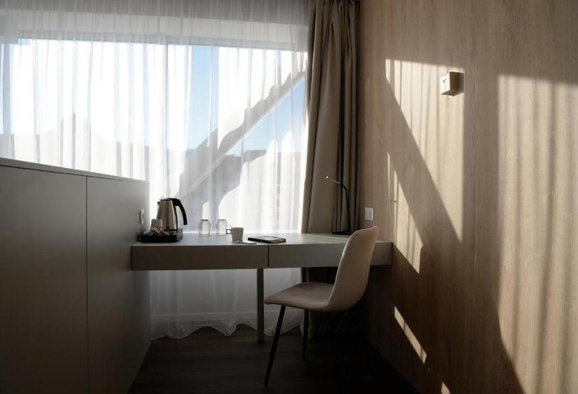 디럭스 룸, Premier Hotel Miskolc