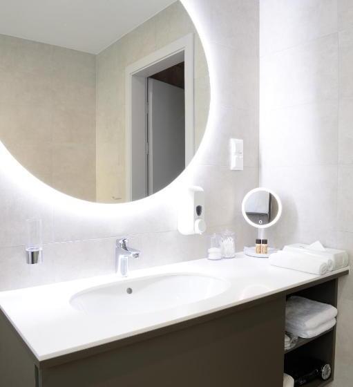 스위트, Premier Hotel Miskolc