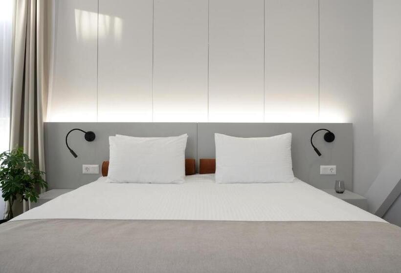 스위트, Premier Hotel Miskolc