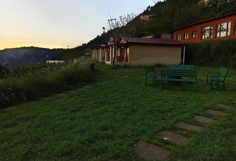 اتاق لوکس, The Hillans Resort & Cottages