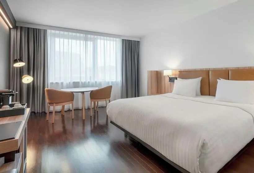 اتاق سوپریور با چشمانداز شهر, Ac Hotel By Marriott Bratislava Old Town