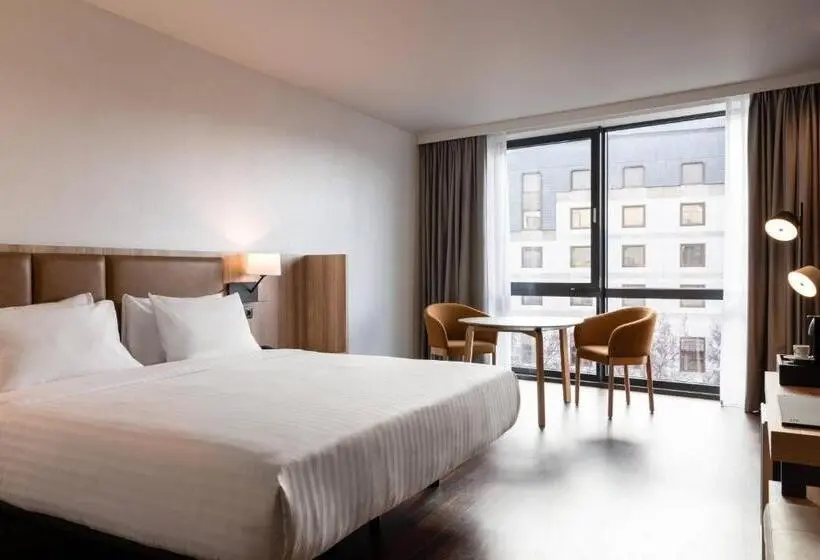 اتاق سوپریور با تخت بزرگ, Ac Hotel By Marriott Bratislava Old Town