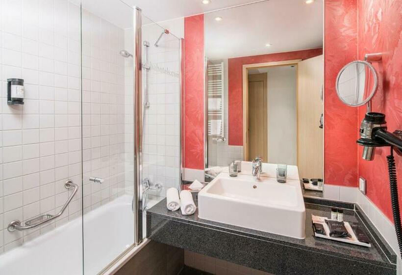 اتاق استاندارد, Abba Berlin