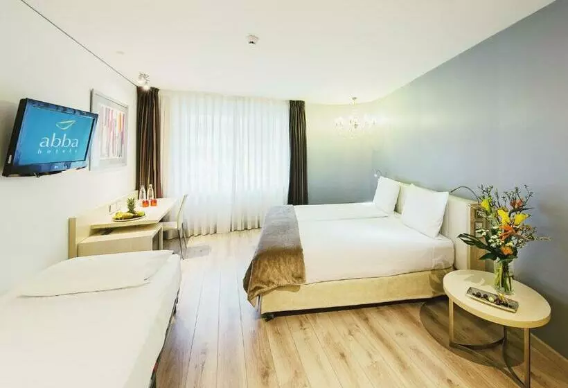 اتاق استاندارد سه نفره, Abba  Berlin