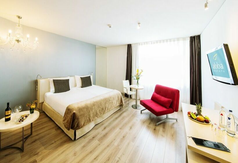 اتاق اجرایی, Abba Berlin