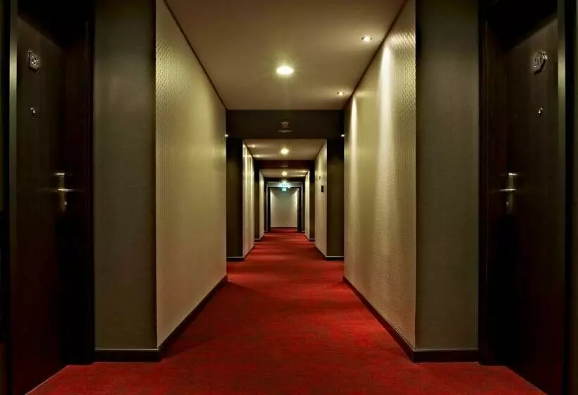 سوییت جونیور, Abba  Berlin