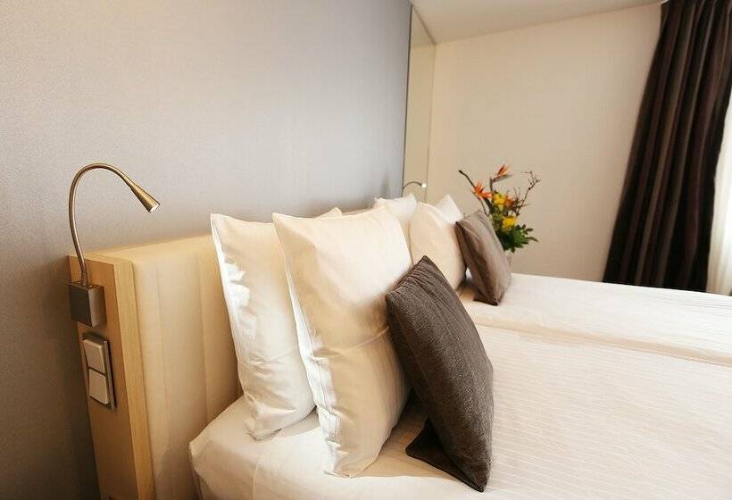 سوییت جونیور, Abba Berlin