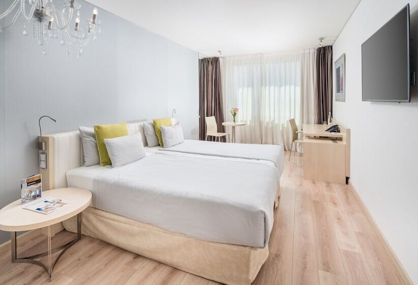 اتاق استاندارد, Abba Berlin