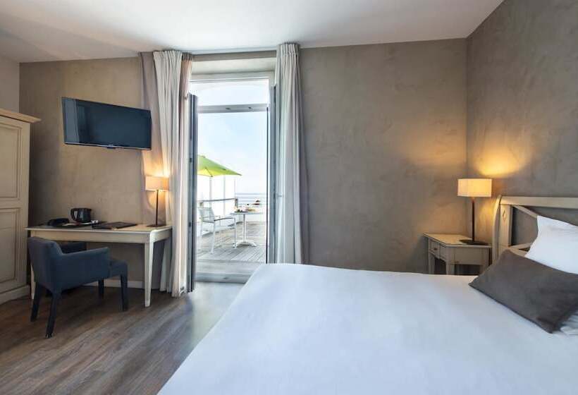 חדר סטנדרט מיטה זוגית נוף לים, Best Western Hotel De La Plage Saint Marc Sur Mer