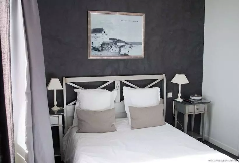 اتاق راحتی با چشمانداز دریا, Best Western Hotel De La Plage Saint Marc Sur Mer