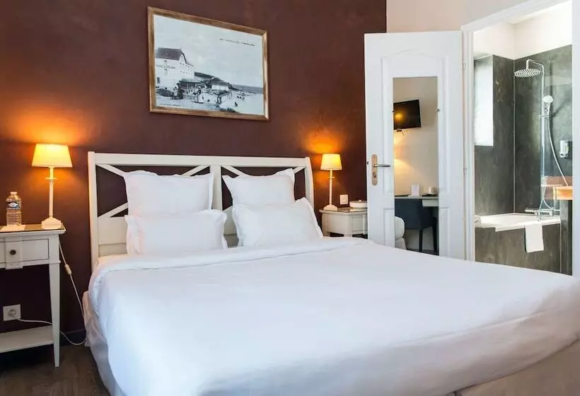 اتاق راحتی با چشمانداز دریا, Best Western Hotel De La Plage Saint Marc Sur Mer