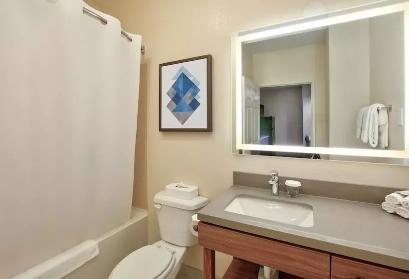 استودیوی استاندارد, Candlewood Suites Idaho Falls, An Ihg