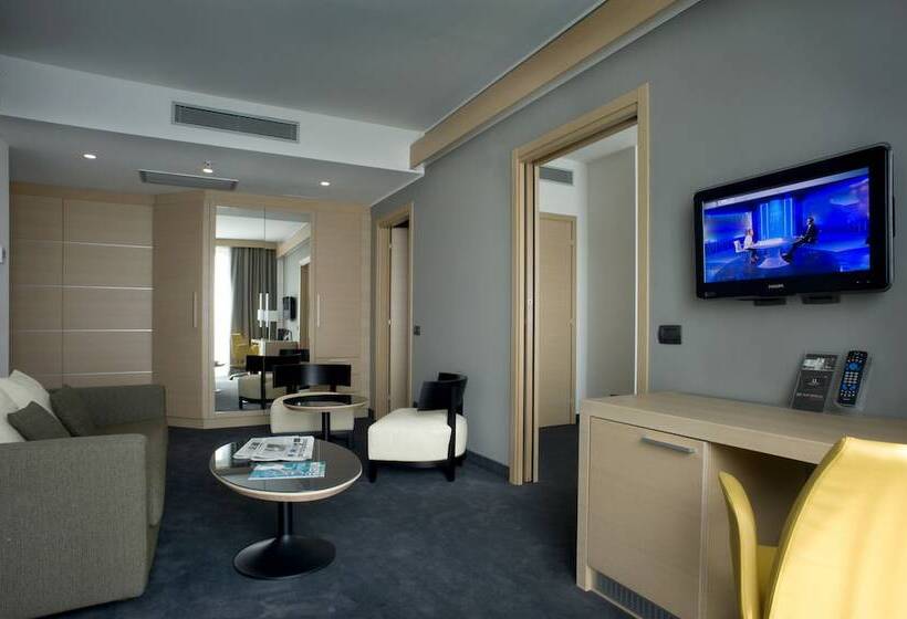 غرفة تنفيذية, Domina Milano Fiera