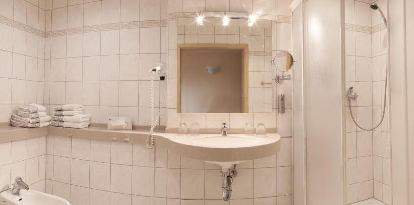 Номер Стандарт, Kammweg