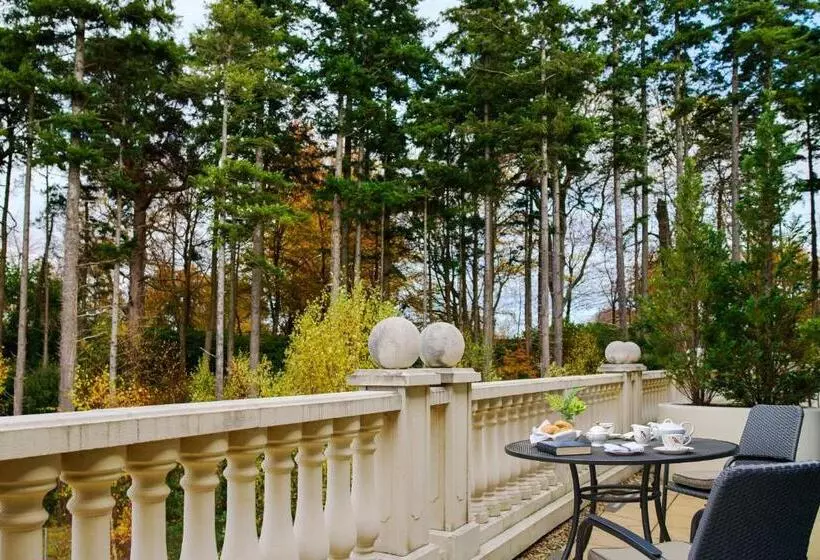 キングサイズベッドのスタンダードルーム, Powerscourt Hotel, Autograph Collection