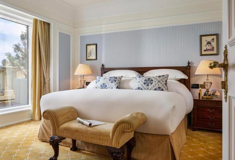 جناح سرير كينج, Powerscourt Hotel, Autograph Collection