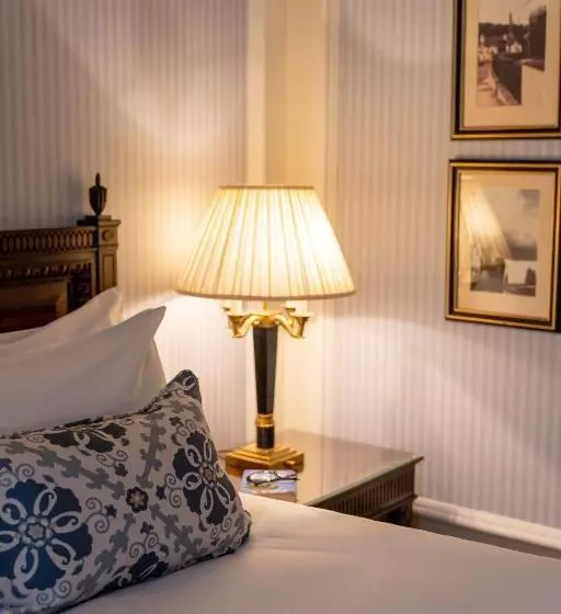 スタンダードルーム, Powerscourt Hotel, Autograph Collection