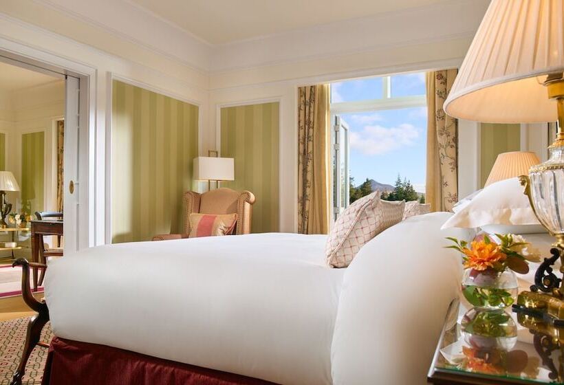 جناح مطلّ علي الجبل, Powerscourt Hotel, Autograph Collection