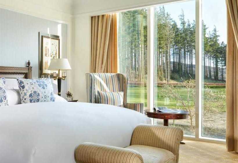 جناح مطلّ علي الجبل, Powerscourt Hotel, Autograph Collection