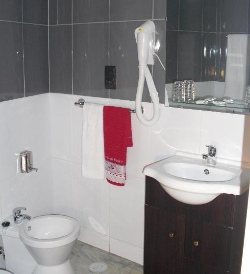 اتاق استاندارد سه نفره, Sol Da Nave