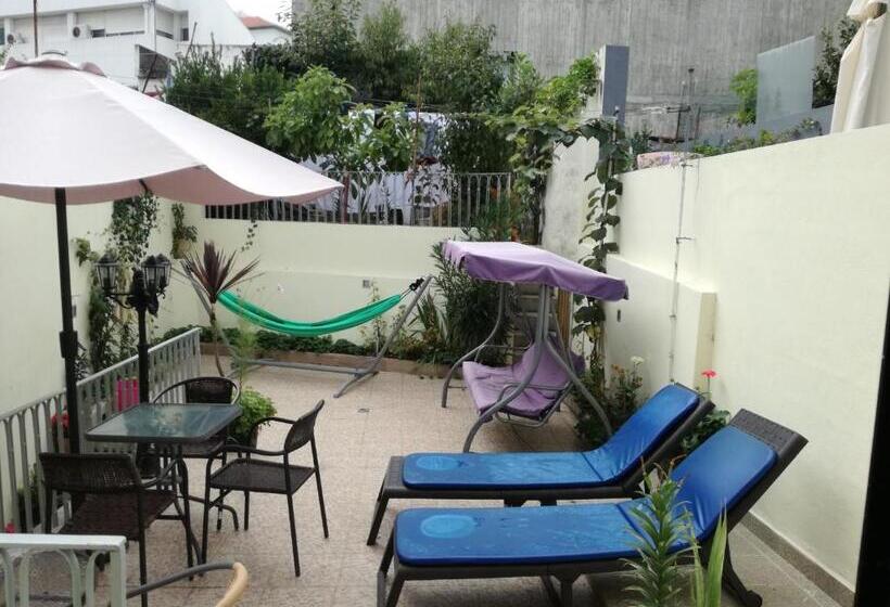 اتاق استاندارد سه نفره, Sol Da Nave