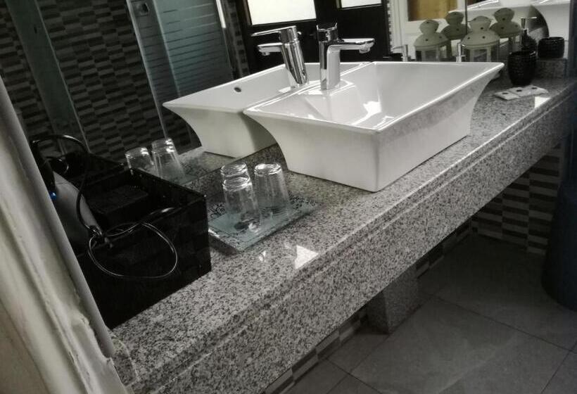 اتاق استاندارد, Sol Da Nave