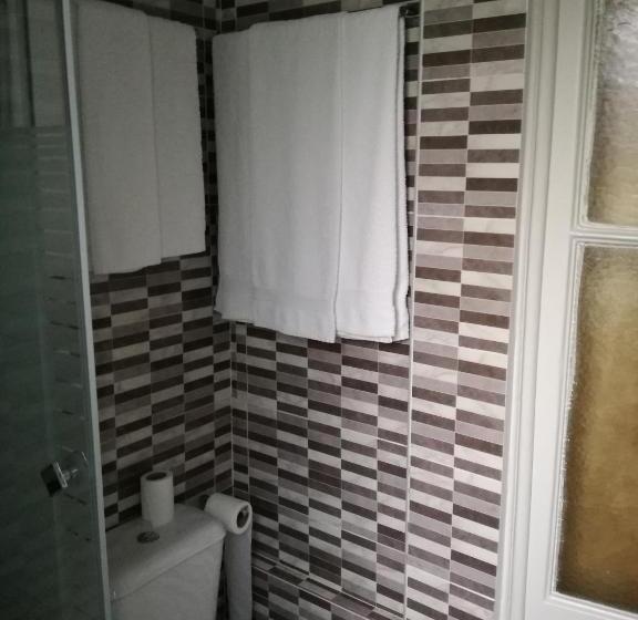 اتاق استاندارد سه نفره, Sol Da Nave