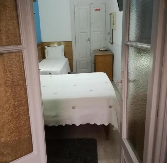 اتاق استاندارد سه نفره, Sol Da Nave