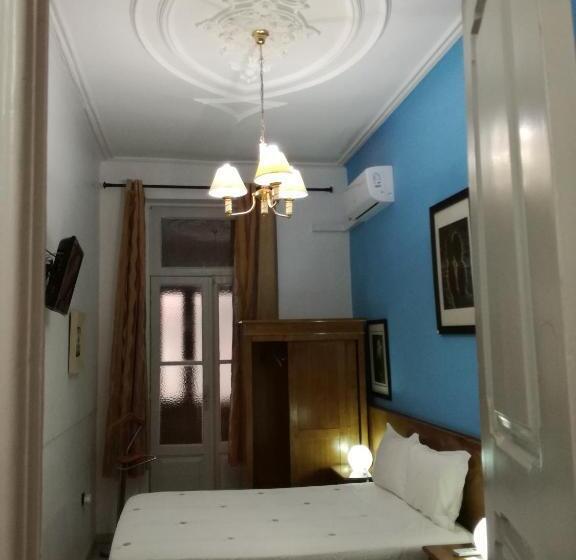 اتاق استاندارد سه نفره, Sol Da Nave