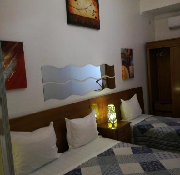 اتاق استاندارد سه نفره, Sol Da Nave