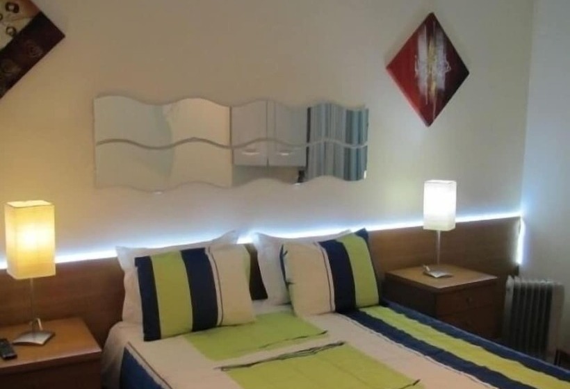 اتاق استاندارد سه نفره, Sol Da Nave