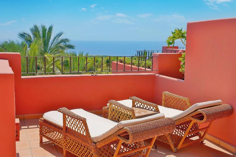 سوئیت با تخت بزرگ, The Ritzcarlton Tenerife, Abama