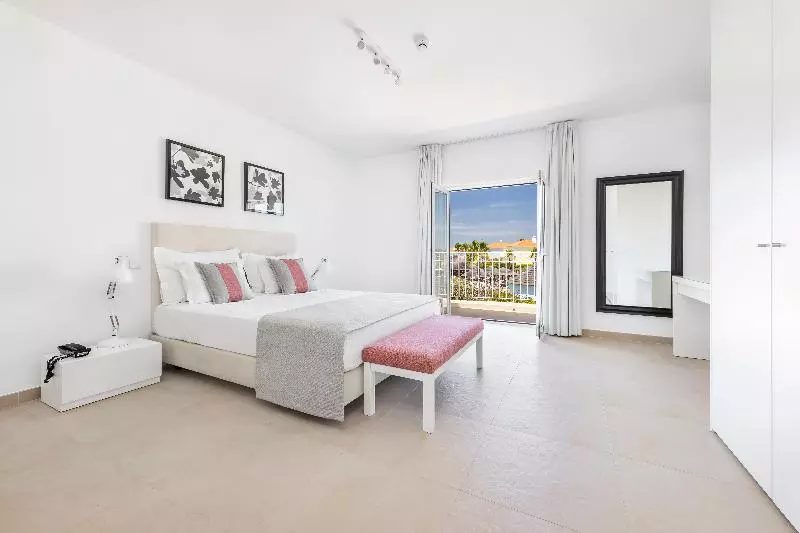 ویلای لوکس 1 خوابه, The Ritzcarlton Tenerife, Abama