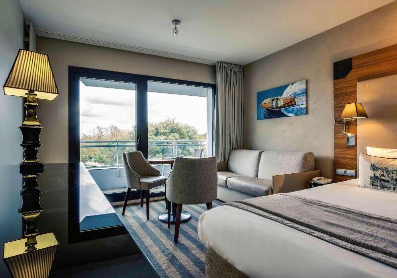 اتاق لوکس با چشم‌انداز دریا, The Ritzcarlton Tenerife, Abama