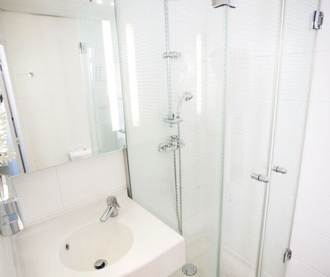 スタンダードルーム, Timhotel Paris Du Gare Du Nord