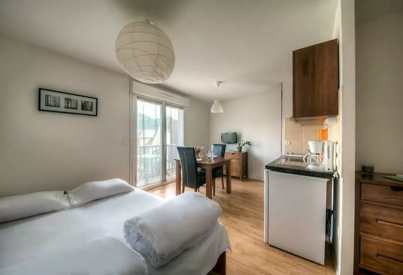 استودیوی استاندارد, Zenitude Hôtel Résidences L Acacia Lourdes