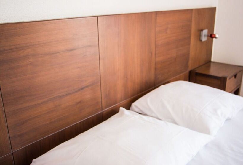 Студия Стандарт, Zenitude Hôtel Résidences L Acacia Lourdes