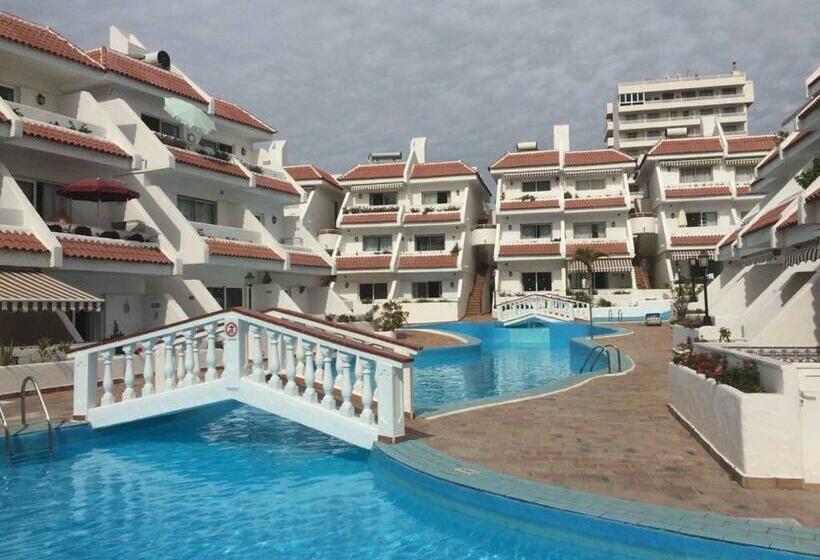 침실 1개 풀장 전망 아파트, Las Floritas   Las Americas