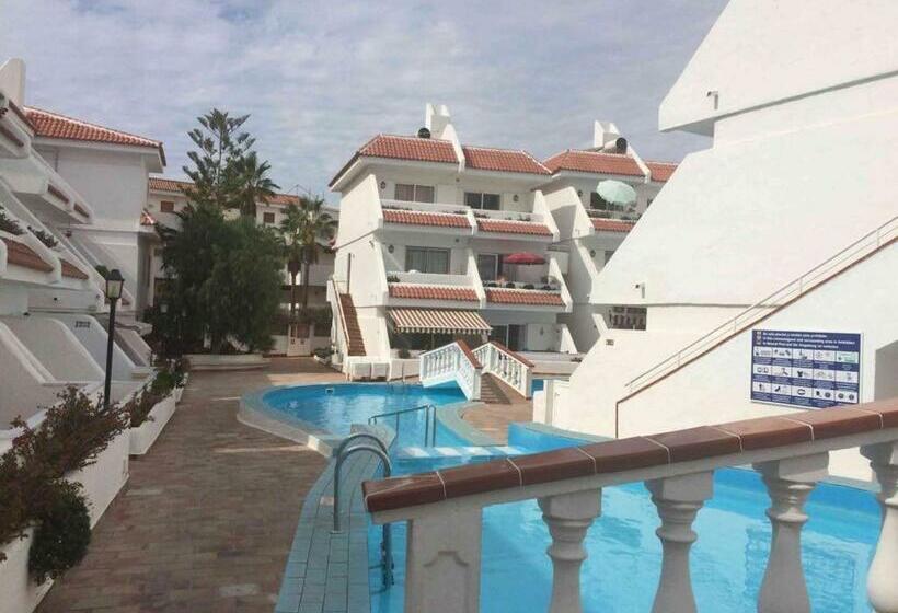 침실 1개 풀장 전망 아파트, Las Floritas   Las Americas