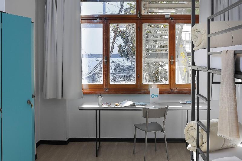 تختخواب در اتاق مشترک, Plus Florence