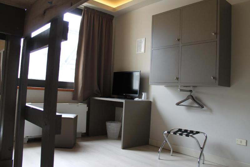 اتاق استاندارد سه نفره, Plus Florence