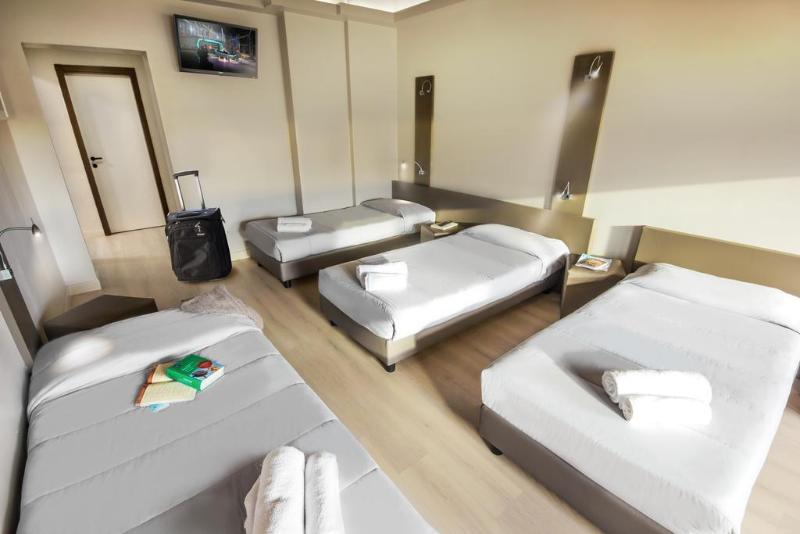 اتاق استاندارد چهار تخته, Plus Florence