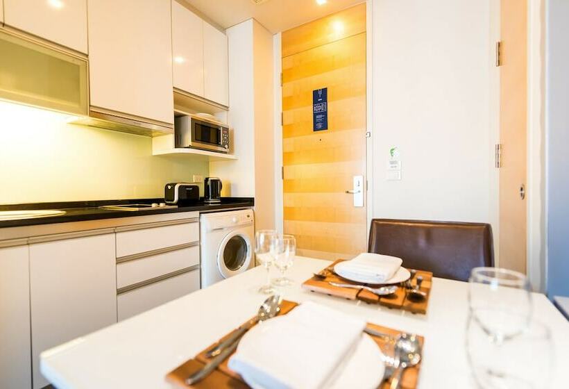 이그제큐티브 스튜디오, Somerset Sukhumvit Thonglor Bangkok