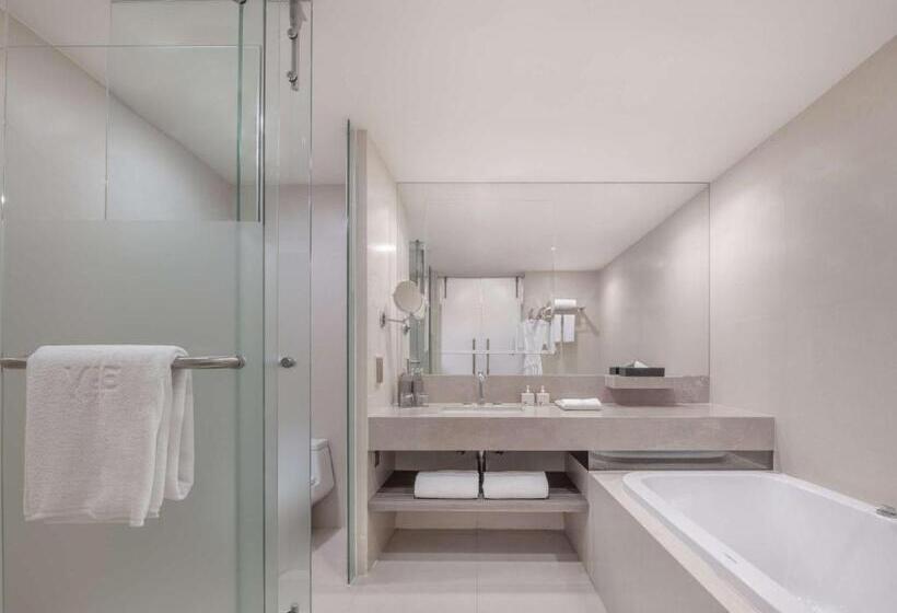 سوئیت اجرایی با تخت کینگ, Vie Hotel Bangkok, Mgallery