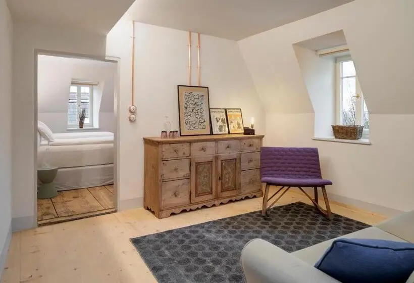 シティビュースイート, Steinach Townhouse Meran
