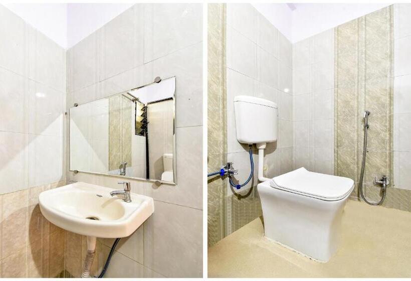 غرفة قياسية, Capital O Nag516 Hotel Lake View