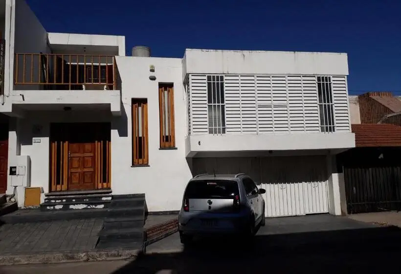 バルコニー付き１ベッドルームアパートメント, Departamentos Maryan