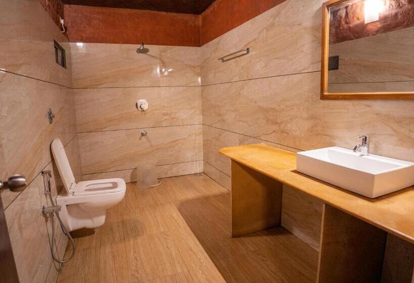 오두막, Edens Munnar